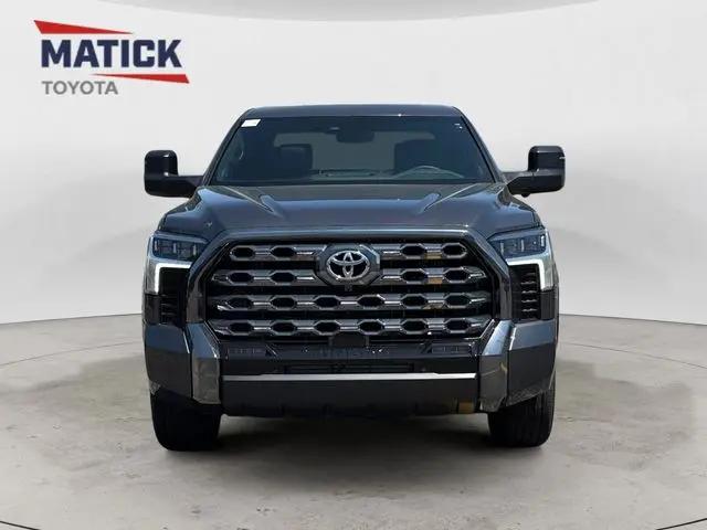 2026 Toyota Tundra Platinum CrewMax 5.5' Bed