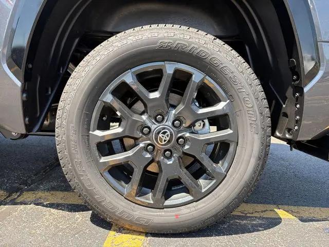 2026 Toyota Tundra Platinum CrewMax 5.5' Bed