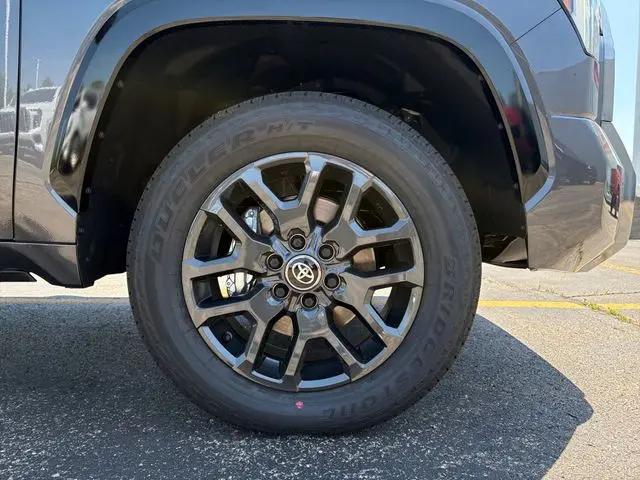 2026 Toyota Tundra Platinum CrewMax 5.5' Bed