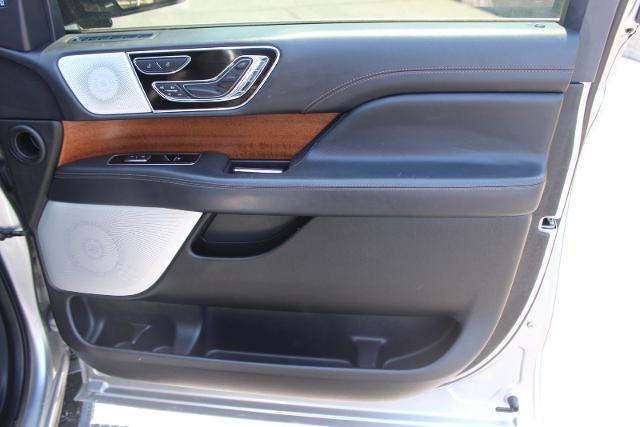 2022 Lincoln Navigator Black Label L