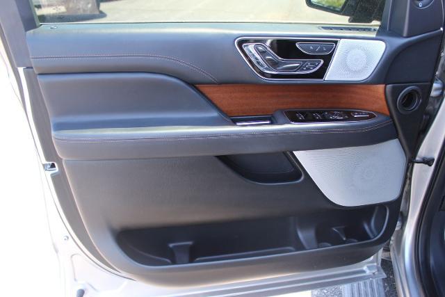 2022 Lincoln Navigator Black Label L