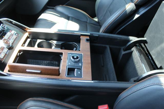 2022 Lincoln Navigator Black Label L