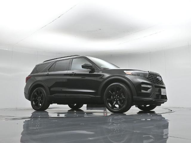 2024 Ford Explorer ST-Line