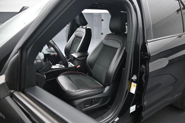 2024 Ford Explorer ST-Line