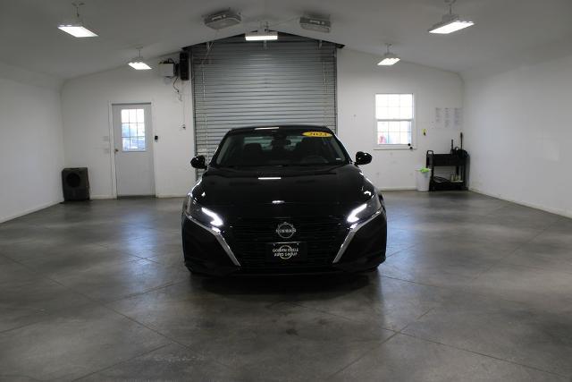 2023 Nissan Altima SV FWD