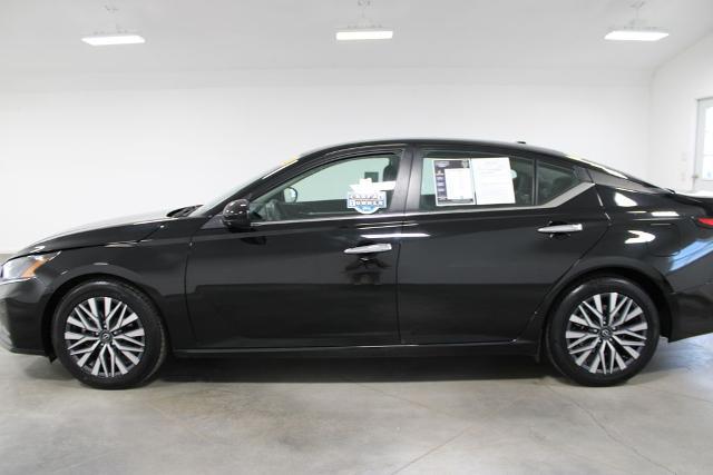 2023 Nissan Altima SV FWD