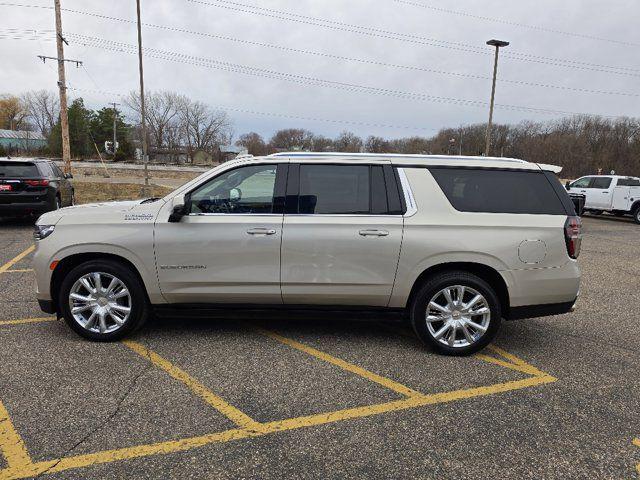 2023 Chevrolet Suburban 4WD High Country