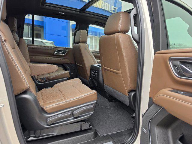 2023 Chevrolet Suburban 4WD High Country