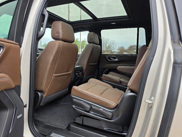 2023 Chevrolet Suburban 4WD High Country