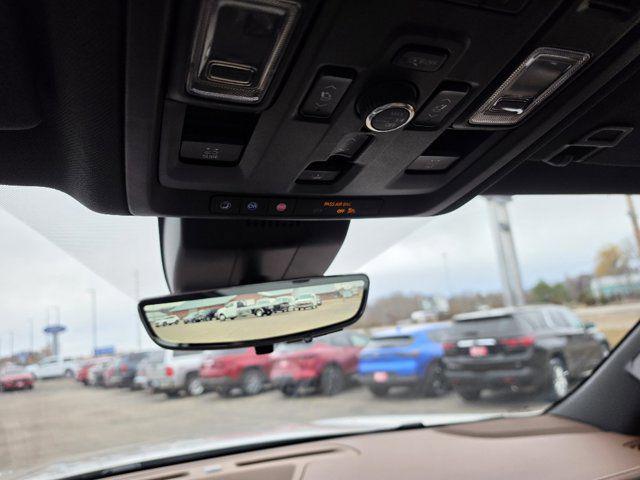 2023 Chevrolet Suburban 4WD High Country