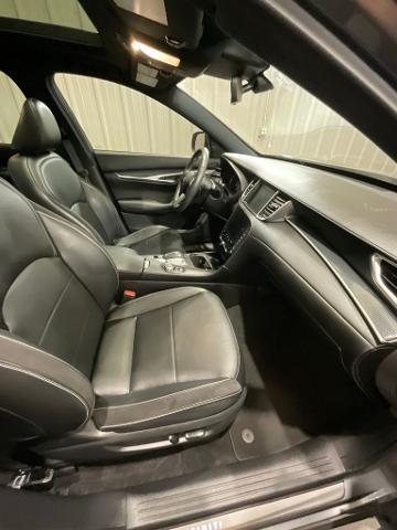 2023 INFINITI QX50 SPORT