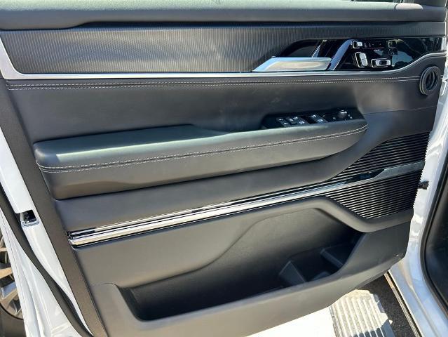 2024 Jeep Grand Wagoneer Series II 4x4
