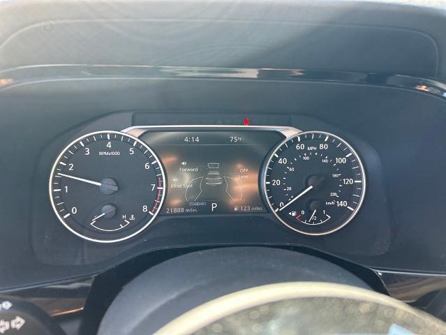 2023 Nissan Pathfinder SL FWD