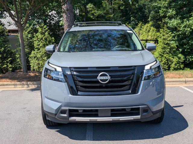 2024 Nissan Pathfinder Platinum FWD