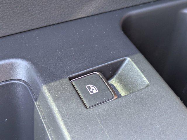 2024 Nissan Pathfinder Platinum FWD