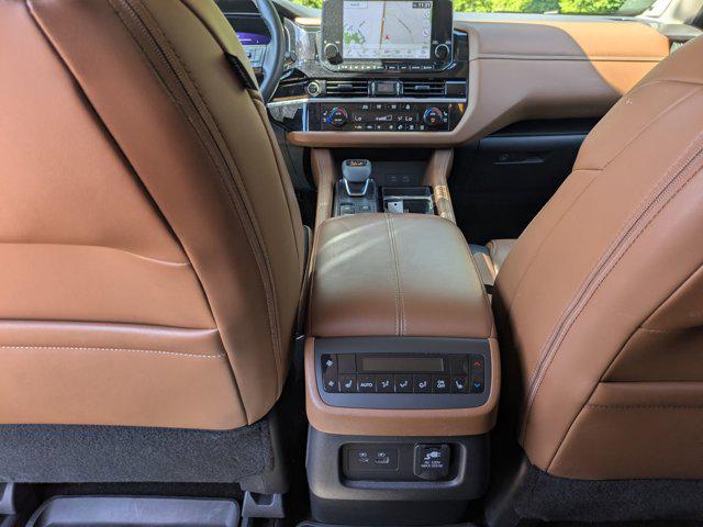 2024 Nissan Pathfinder Platinum FWD