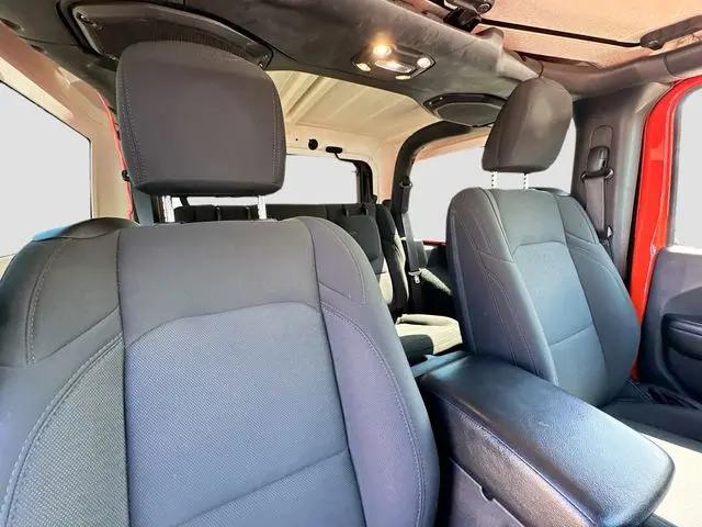 2019 Jeep Wrangler Sport S 4x4