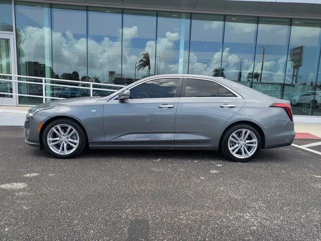 2022 Cadillac CT4 Luxury