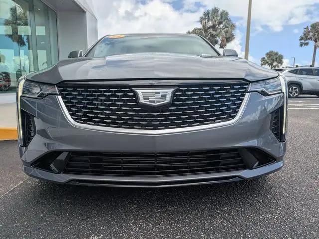 2022 Cadillac CT4 Luxury