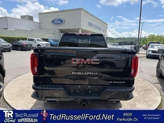 2022 GMC Sierra 1500 Limited 4WD Crew Cab Standard Box Denali
