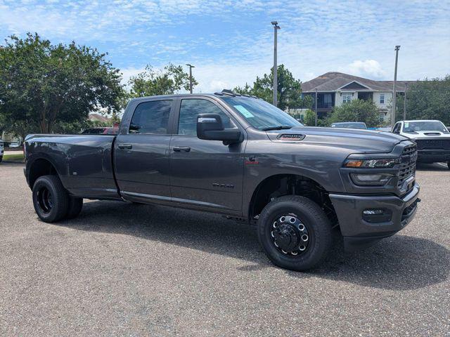 2026 RAM 3500 RAM 3500 BIG HORN CREW CAB 4X4 8 BOX