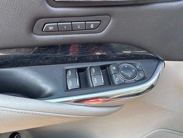 2023 Cadillac XT4 FWD Premium Luxury