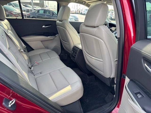 2023 Cadillac XT4 FWD Premium Luxury