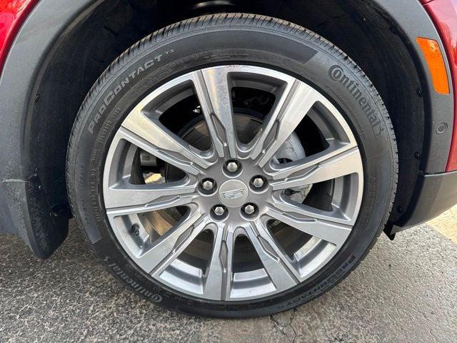 2023 Cadillac XT4 FWD Premium Luxury