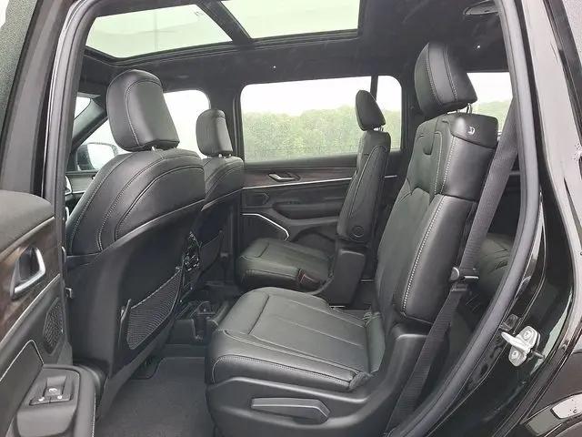 2026 Jeep Grand Cherokee L Limited Reserve