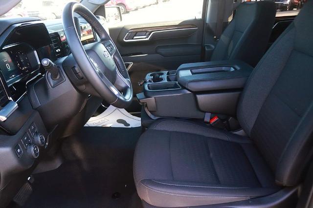 2026 Chevrolet Silverado 1500 4WD Crew Cab Short Bed RST