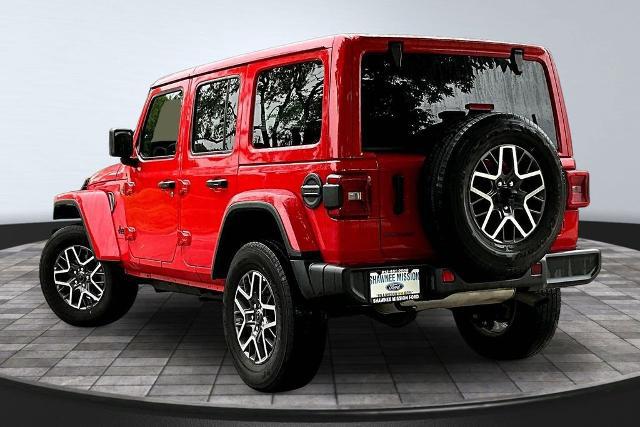 2025 Jeep Wrangler 4-Door Sahara 4x4