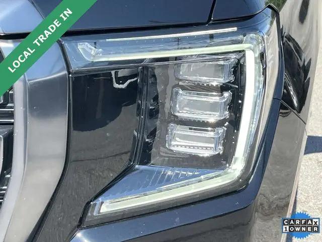 2023 GMC Yukon XL 4WD AT4
