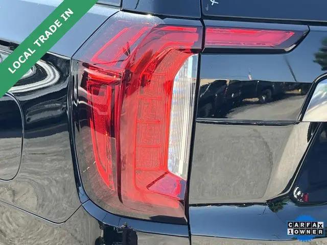 2023 GMC Yukon XL 4WD AT4