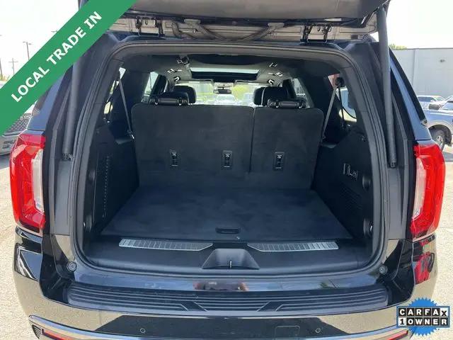 2023 GMC Yukon XL 4WD AT4