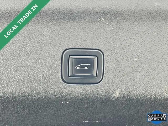2023 GMC Yukon XL 4WD AT4