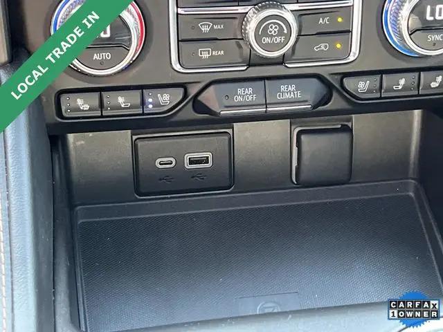 2023 GMC Yukon XL 4WD AT4
