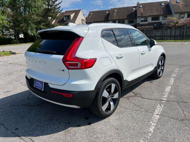 2020 Volvo XC40 T5 Momentum