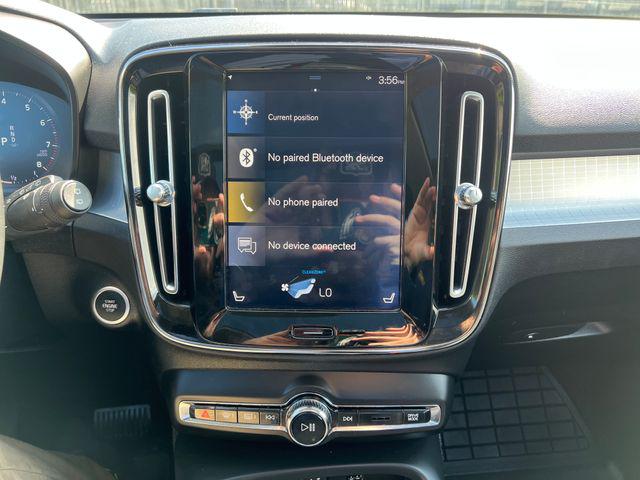 2020 Volvo XC40 T5 Momentum