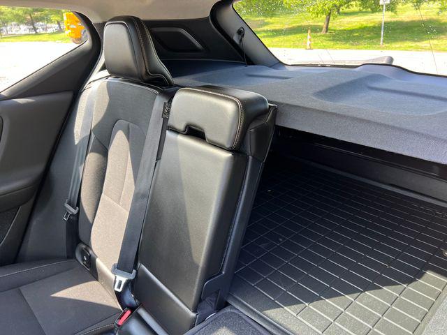 2020 Volvo XC40 T5 Momentum