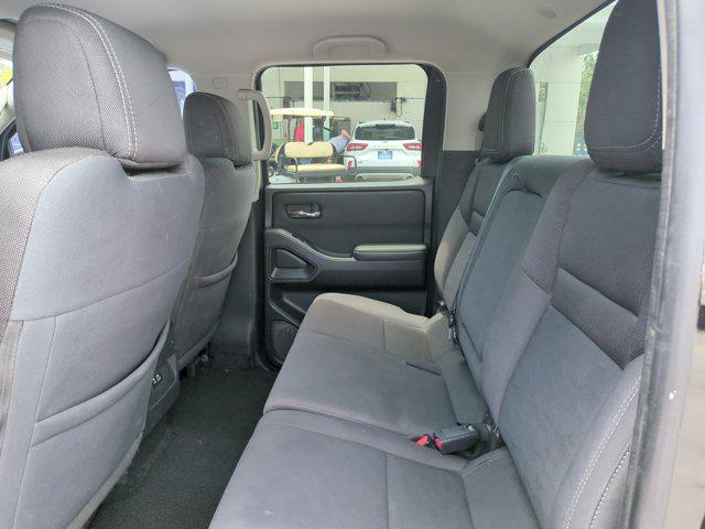 2022 Nissan Frontier Crew Cab SV 4x2