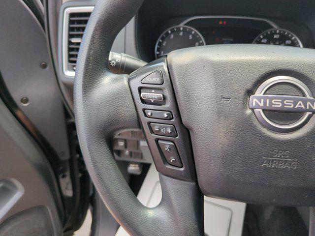 2022 Nissan Frontier Crew Cab SV 4x2
