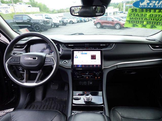 2023 Jeep Grand Cherokee L Limited 4x4