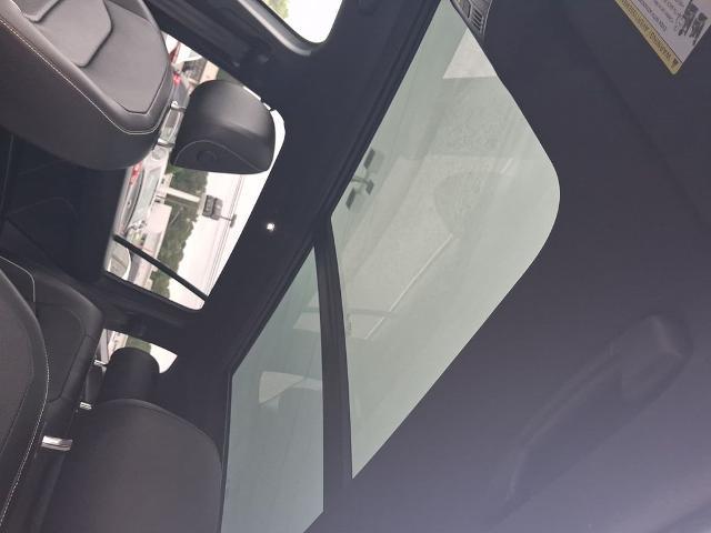 2022 Volkswagen Tiguan 2.0T SEL R-Line