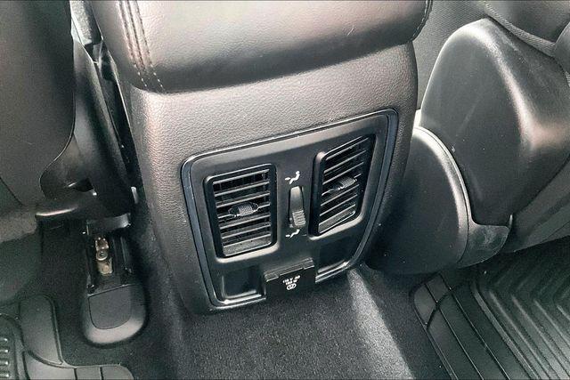 2021 Jeep Grand Cherokee Laredo X 4x4