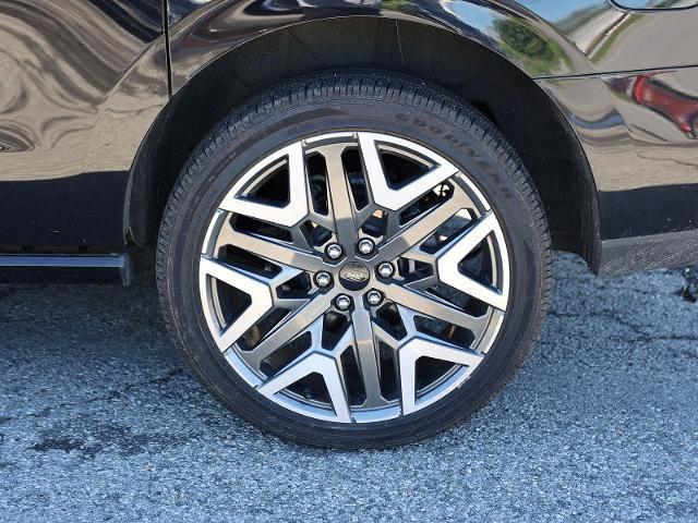 2025 Ford Expedition Platinum MAX