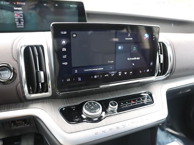 2025 Ford Expedition Platinum MAX