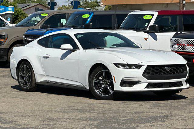 2024 Ford Mustang EcoBoost Fastback
