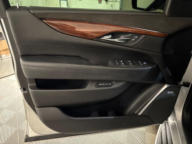 2016 Cadillac Escalade ESV Premium Collection