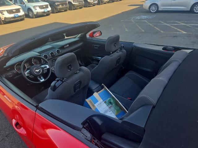 2016 Ford Mustang V6
