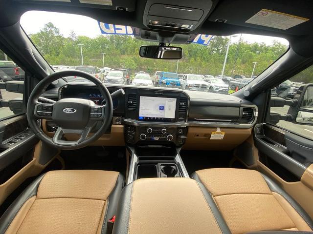 2025 Ford F-350 LARIAT
